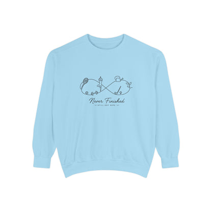 Garment Dyed Heritage Pullover | Active Seasons Graphic Sweatshirt | Active Lifestyle Top