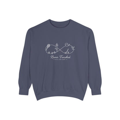 Garment Dyed Heritage Pullover | Active Seasons Graphic Sweatshirt | Active Lifestyle Top